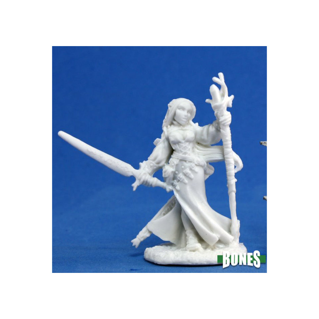 Reaper Bones - Lysette, Elf Wizard - 77076