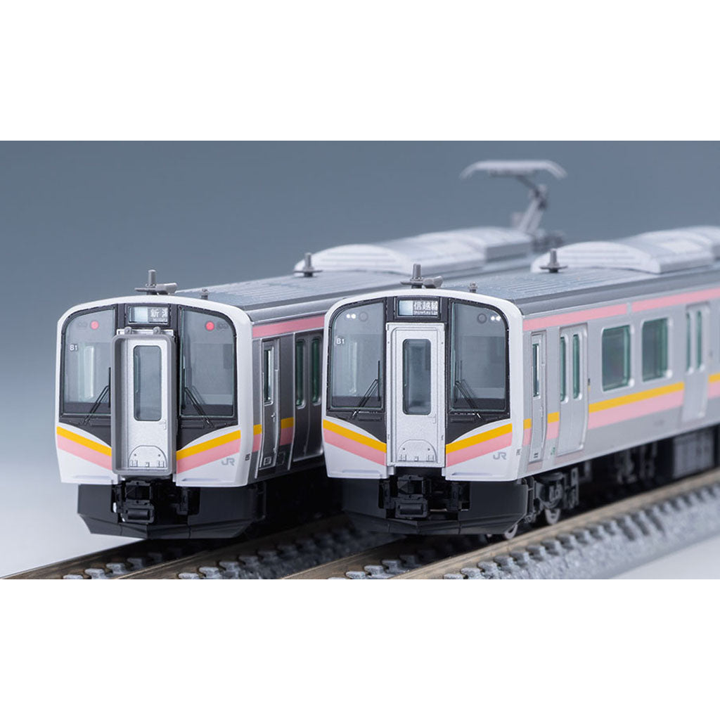 Tomix Trains - TMX98474 - N E129-0 Train, 4 cars pack
