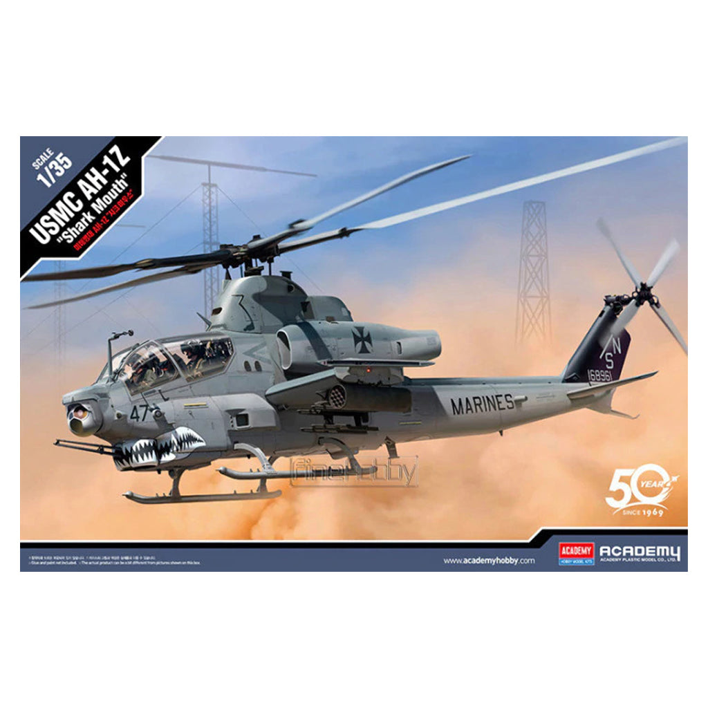 Academy - 1/35 AH-1Z &quot;Cobra&quot; Model Kit